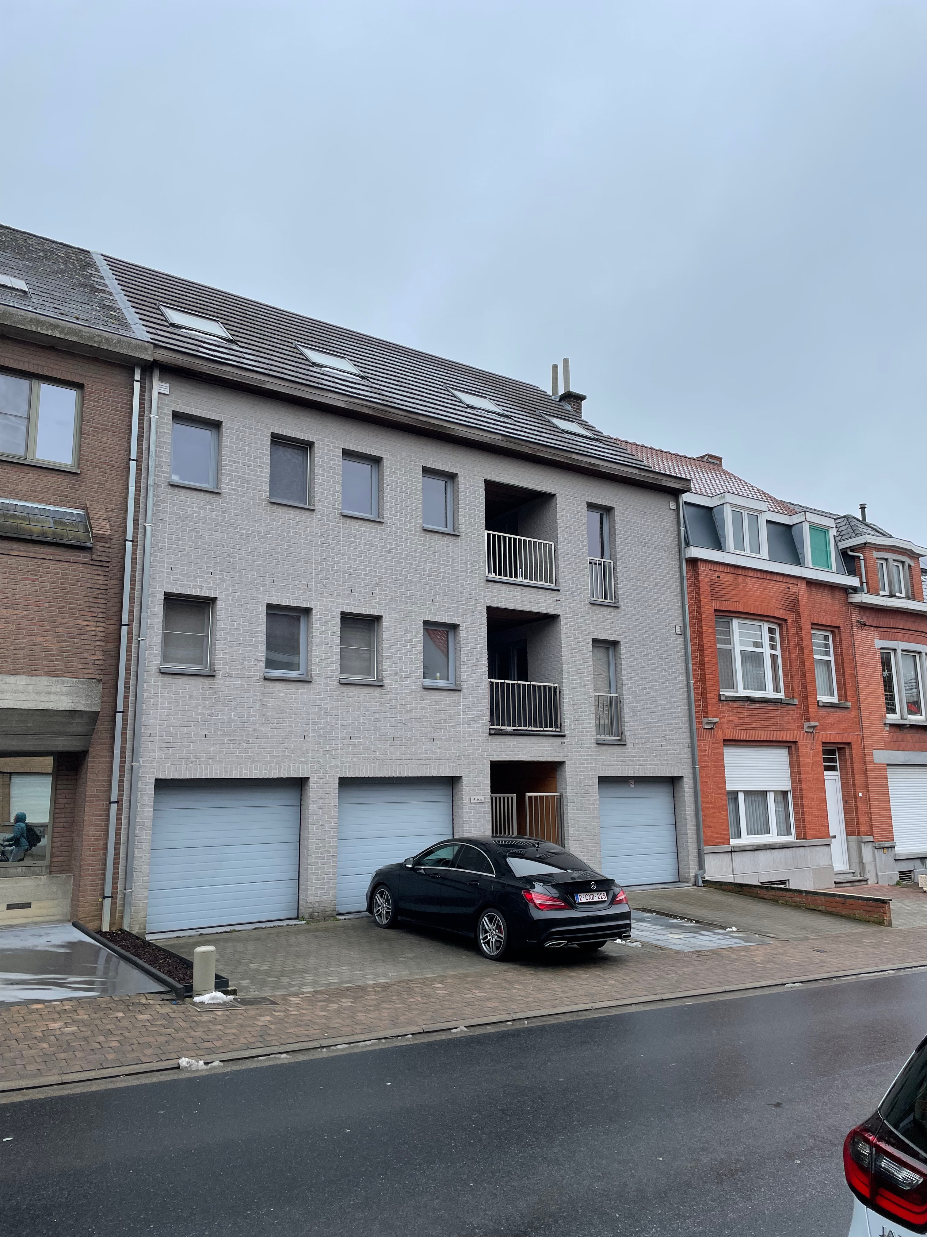 House with 3 appartements RG in Ronse 